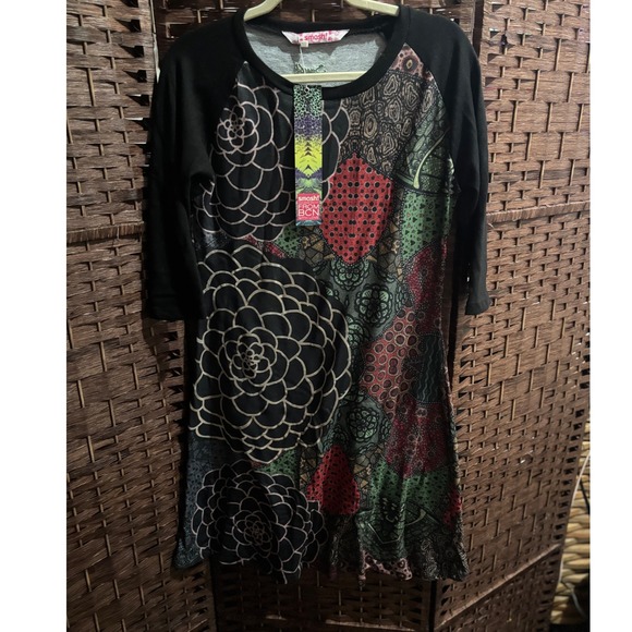 Smash Barcelona Women's Sweater Dress Large 3/4 sleeve NEW - Picture 1 of 10